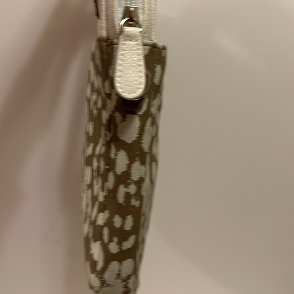 Miche Vegan Tan & White Splatter Convertible Handbag - Picture 10 of 10